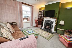 YORK ROAD- click for photo gallery